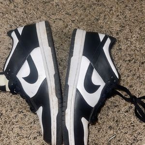 Black and white dunks Nike sb